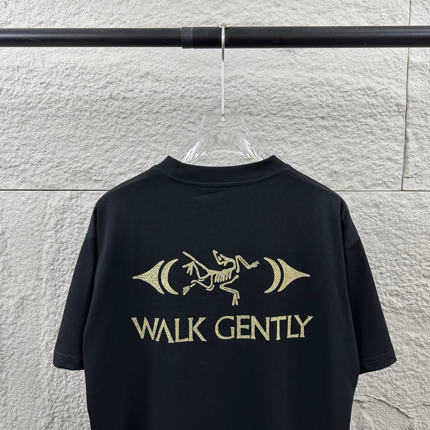 ARC'TERYX* * 2026 New Arrival Classic T Same Style ：Black White Size： S （90-130 ） M （120-150 ） L （140-165 ） XL （160-180 ） XXL （180 ）